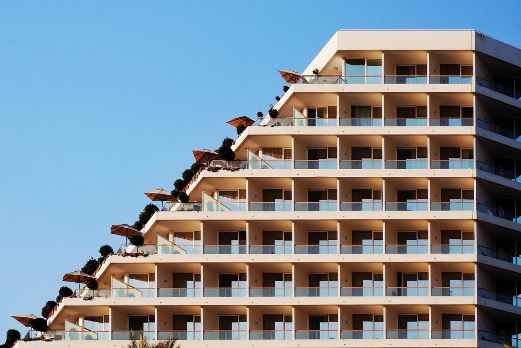 hotel, architecture, nature, sea, afternoon, sunlight, tran thang nhat, building, blue sky, holiday, apartment